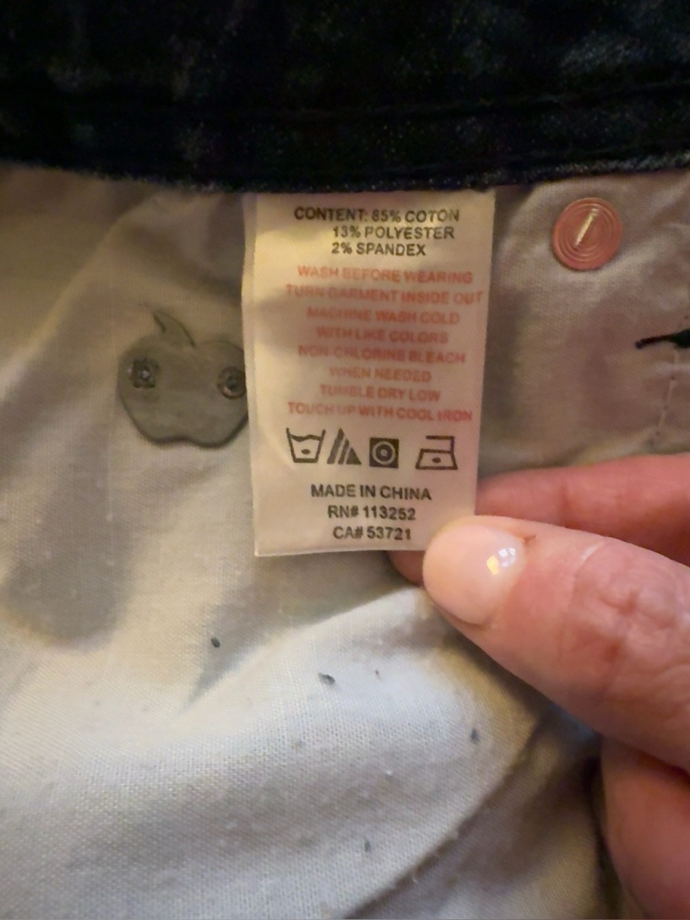 Vintage Y2K Low Rise Apple Bottoms Dark Wash Cargo Jeans Size 13/14 - Picture 15 of 16